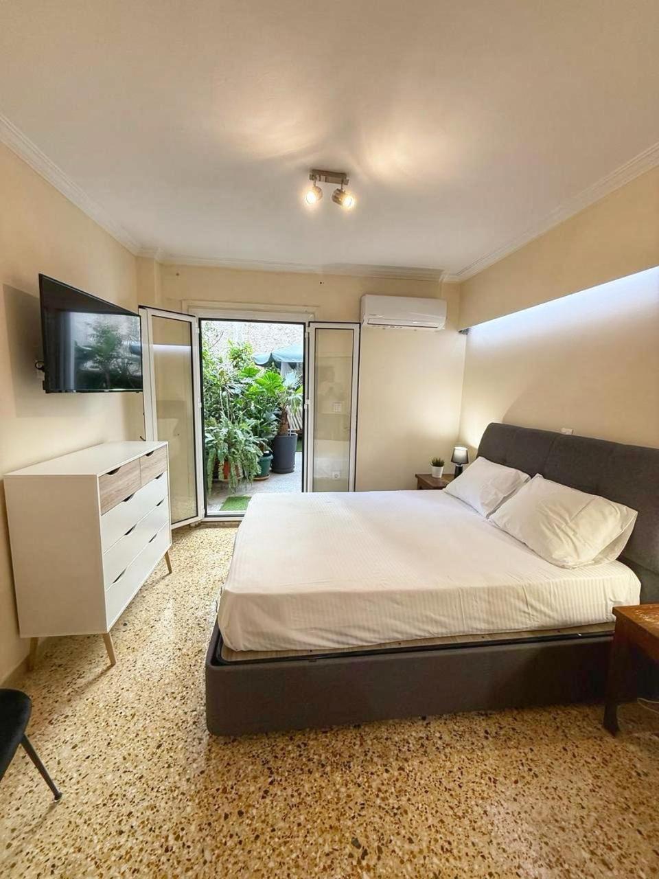 Modern Apartment In The Heart Of Athens Near Acropolis Buitenkant foto
